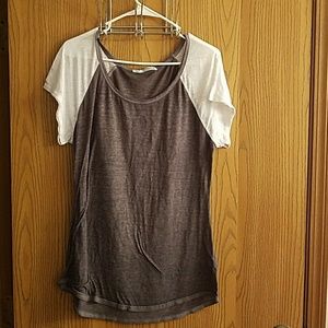 Maurices thin t-shirt